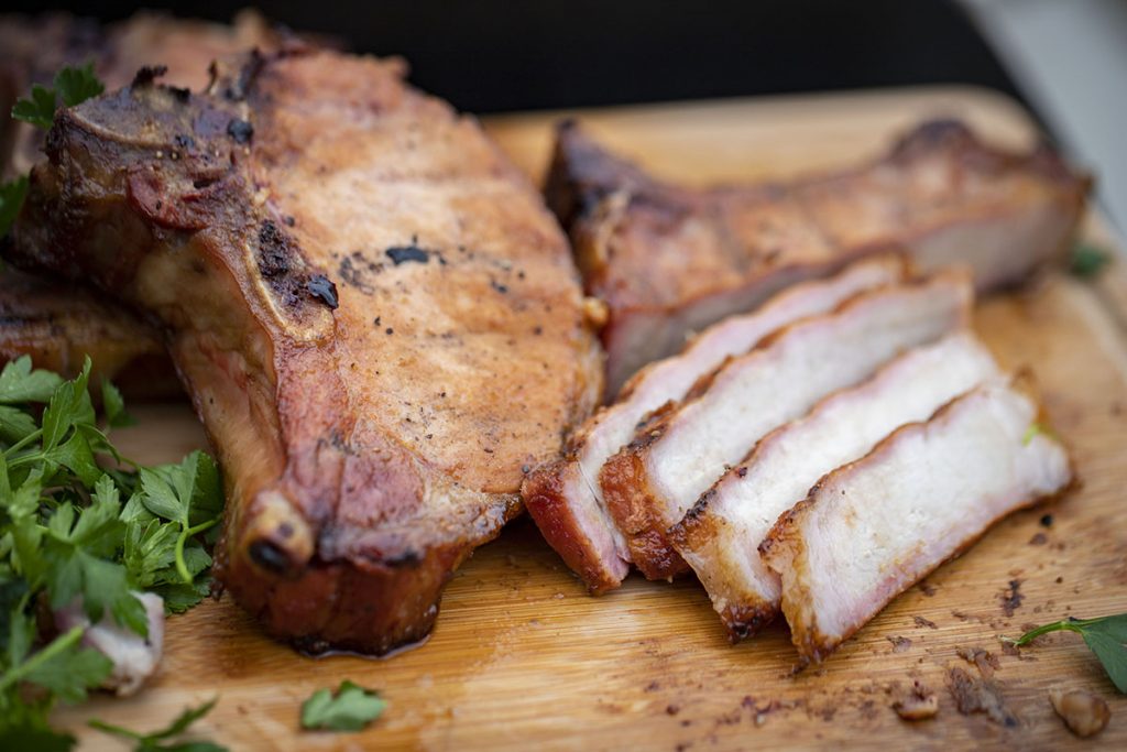 how to cook smoked pork chops