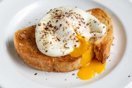 How To Poach-Eggs