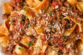 Homemade-Bolognese-Sauce