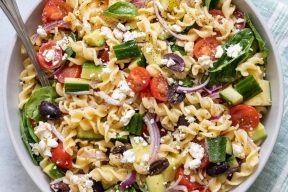 Mediterranean-Pasta-Salad-06