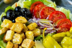 olive-garden-salad-4