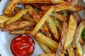 15-Minute-Air-Fryer-French-Fries-06-600×900