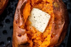 Air-Fryer-Baked-Sweet-Potato-5