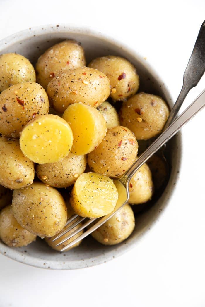 how-to-boil-baby-potatoes-simple-easy