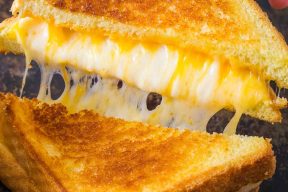 Grilled-Cheese-Sandwich-3