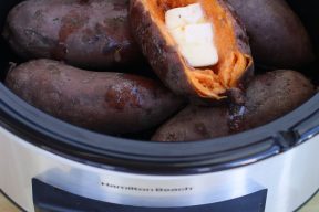 slow-cooker-sweet-potatoes-Easy-baked-method